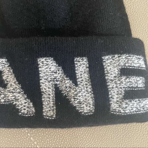 NEW Chanel Letters CC Beanie Logo - Picture 11 of 12